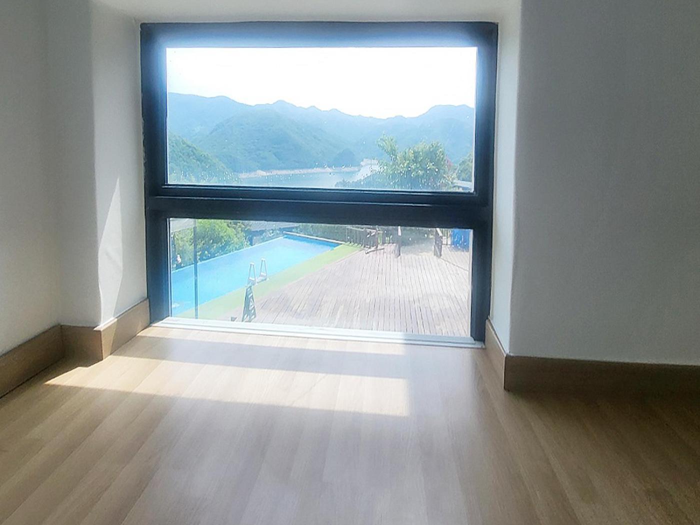 Penatess Pool Villa Chungju Eksteriør billede