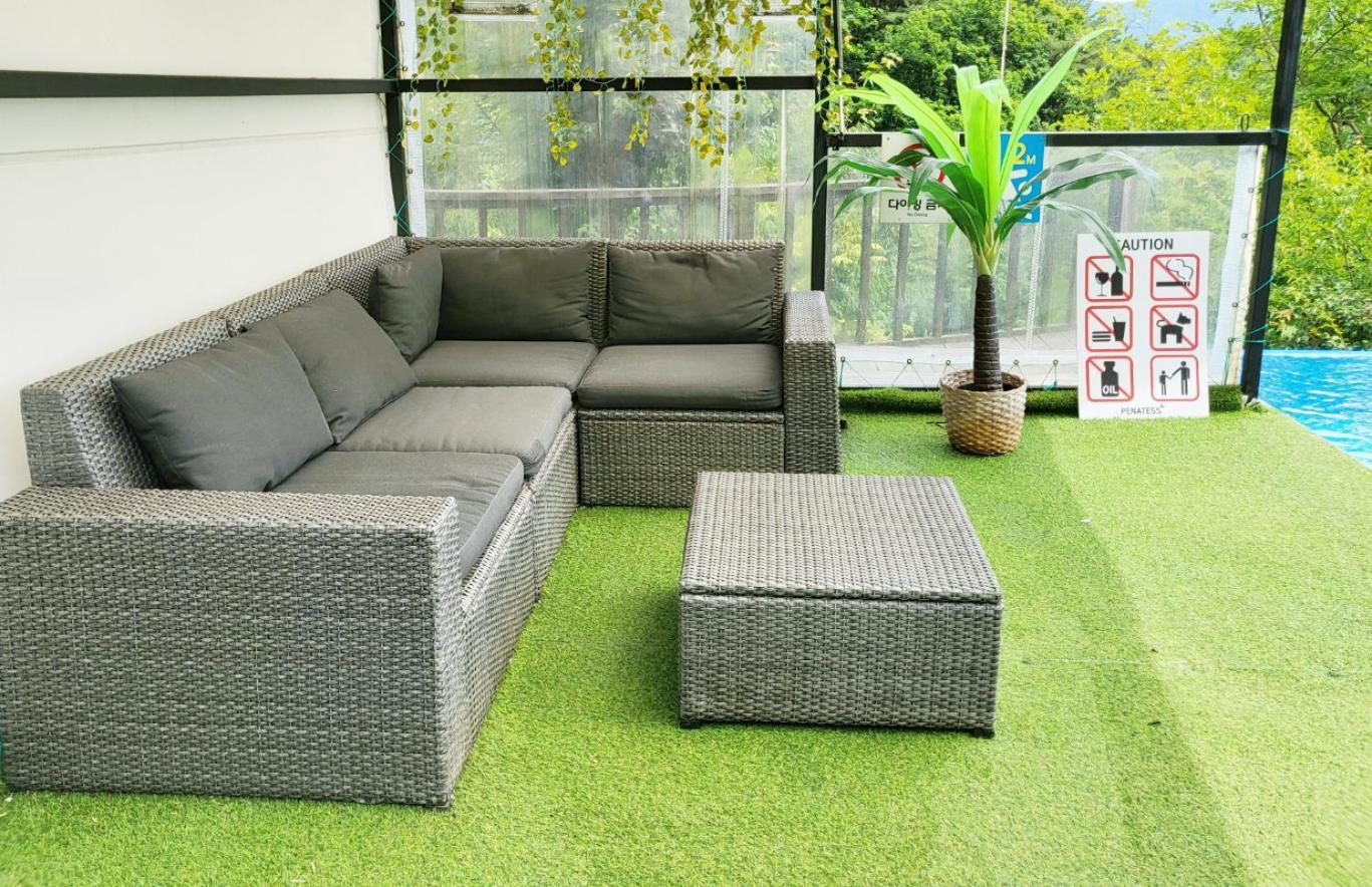 Penatess Pool Villa Chungju Eksteriør billede