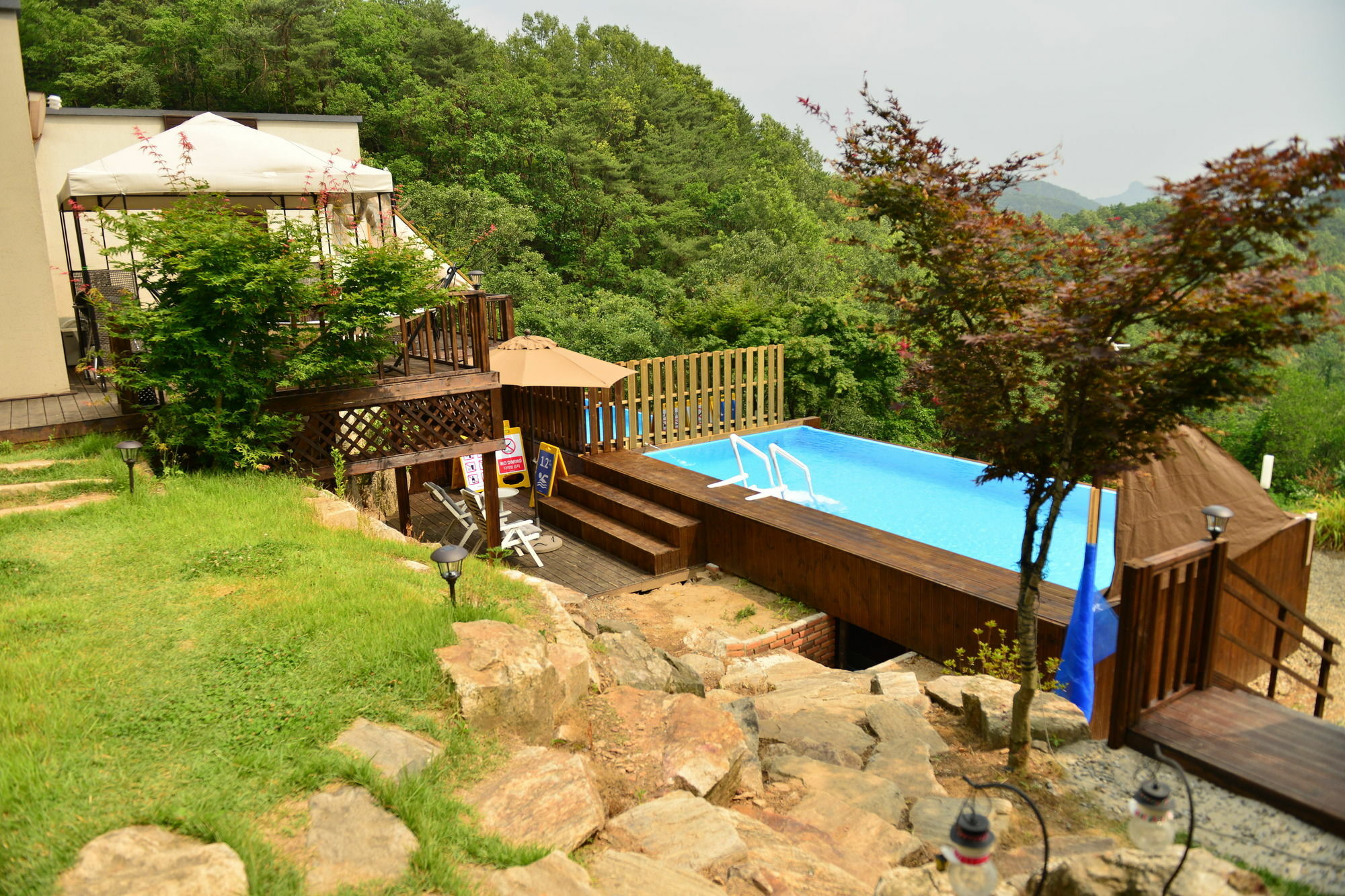 Penatess Pool Villa Chungju Eksteriør billede