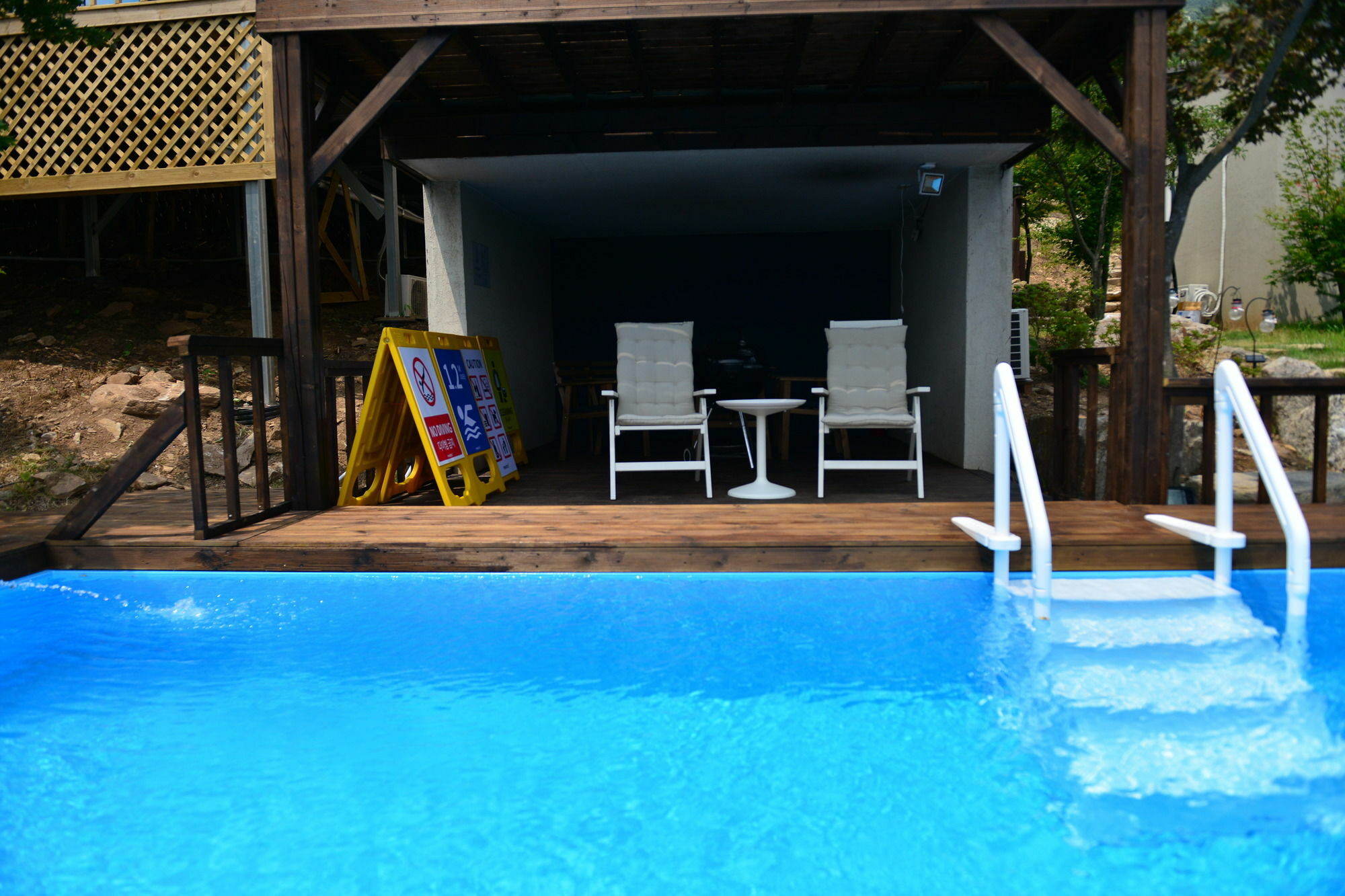 Penatess Pool Villa Chungju Eksteriør billede