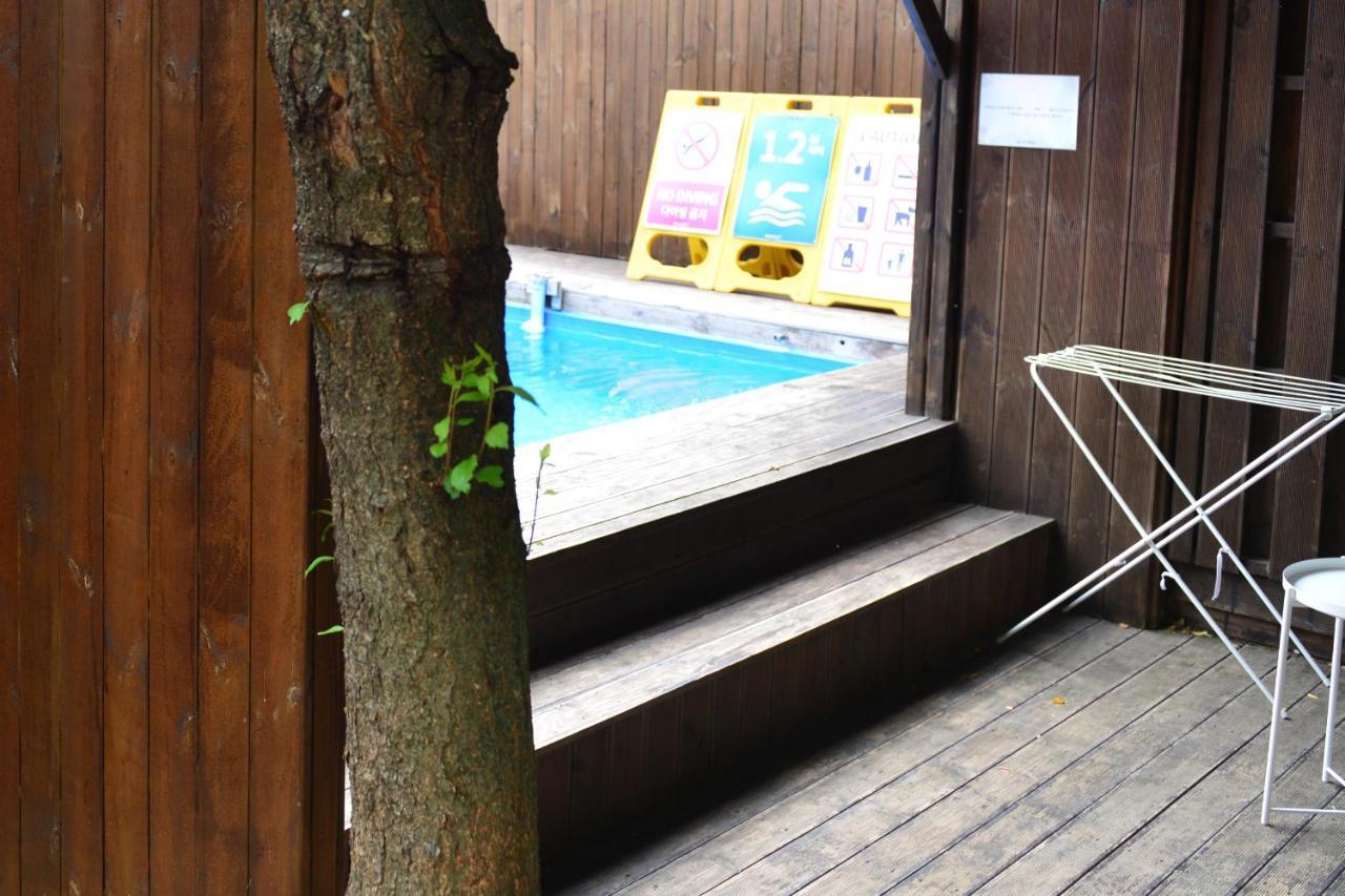 Penatess Pool Villa Chungju Eksteriør billede